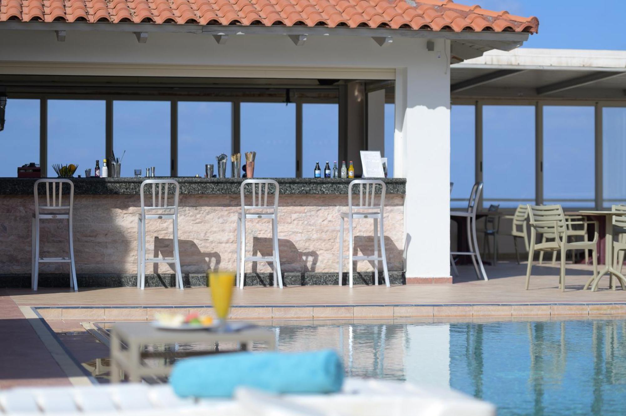 Castello Village Resort Sissi  Exterior photo